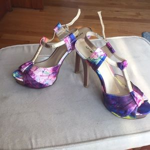 Multi-colored, fun and flirty heels!